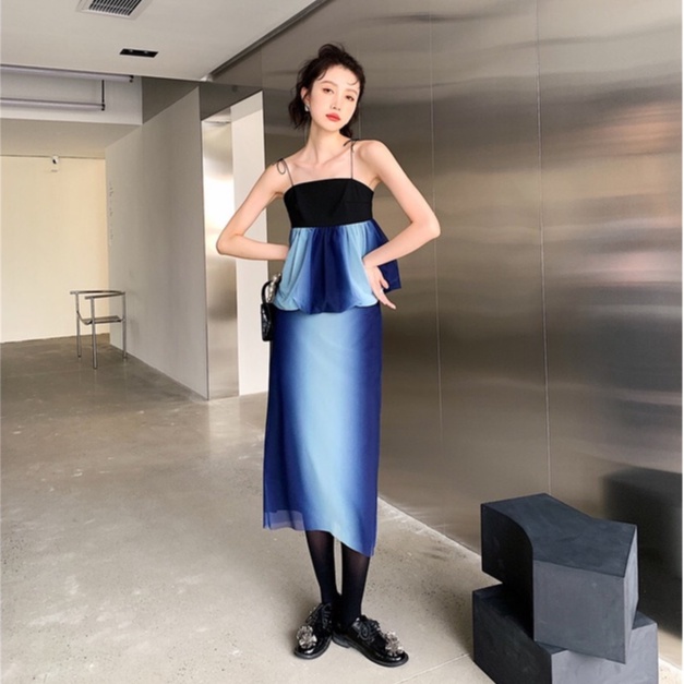MUSHROOM LEE - Váy Suông Xanh Dương Lưng Cao Gradient
