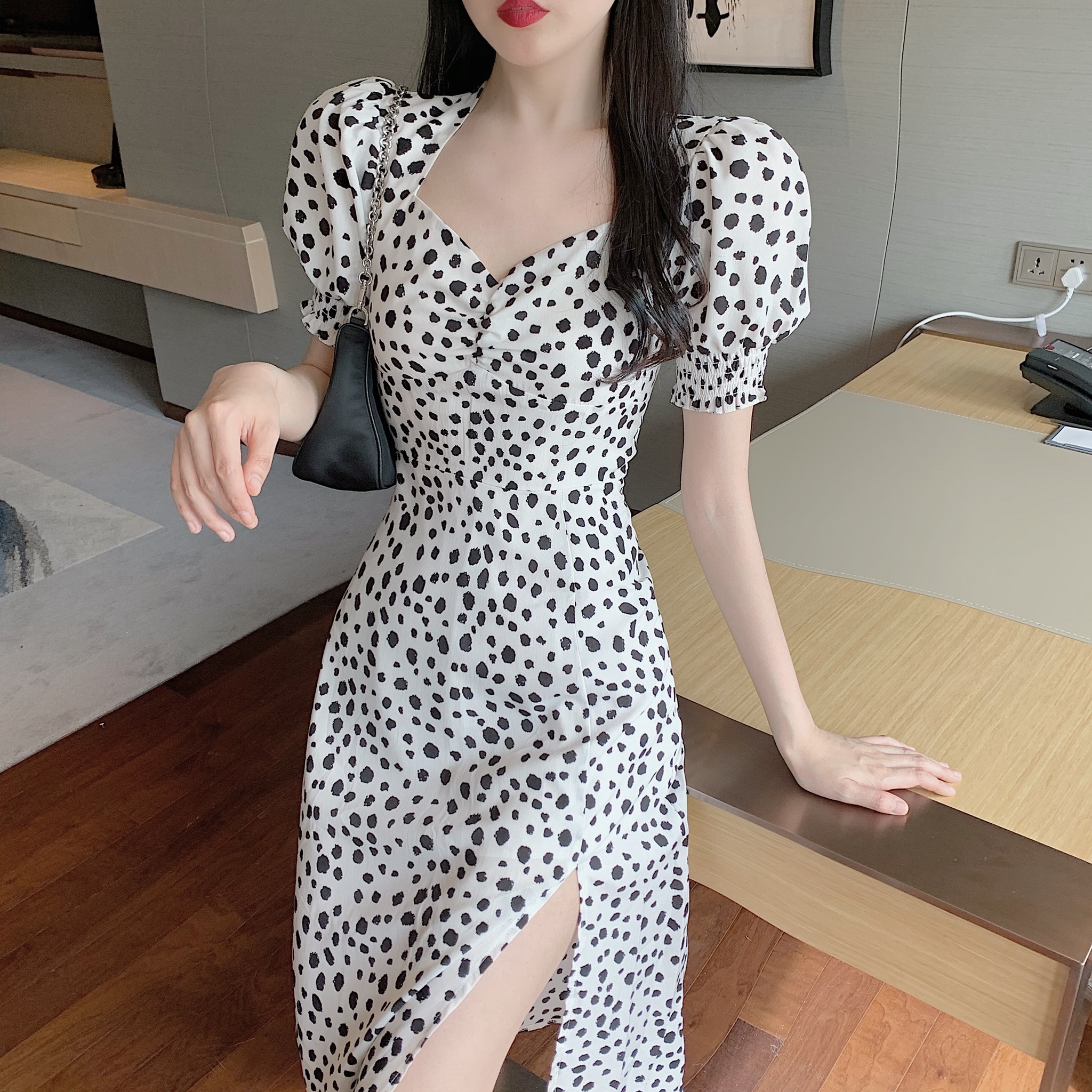 Đầm Dài Tay Phồng Họa Tiết Chấm Bi Thời Trang Mùa Hè 2021 Dành Cho Nữ | BigBuy360 - bigbuy360.vn