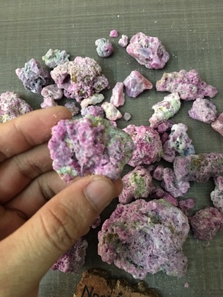 Khối ruby tự nhiên