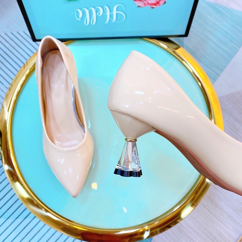 GIÀY CAO GÓT, ĐẾ HOA