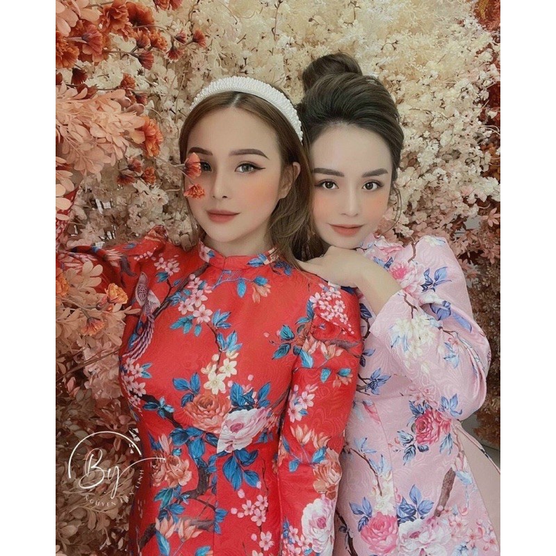 💃Khoe nét duyên💃 trong trang phục áo dài gấm hoa trên sắc Hồng/Đỏ 🌸 ngọt ngào🍃 đầy nữ tính.
