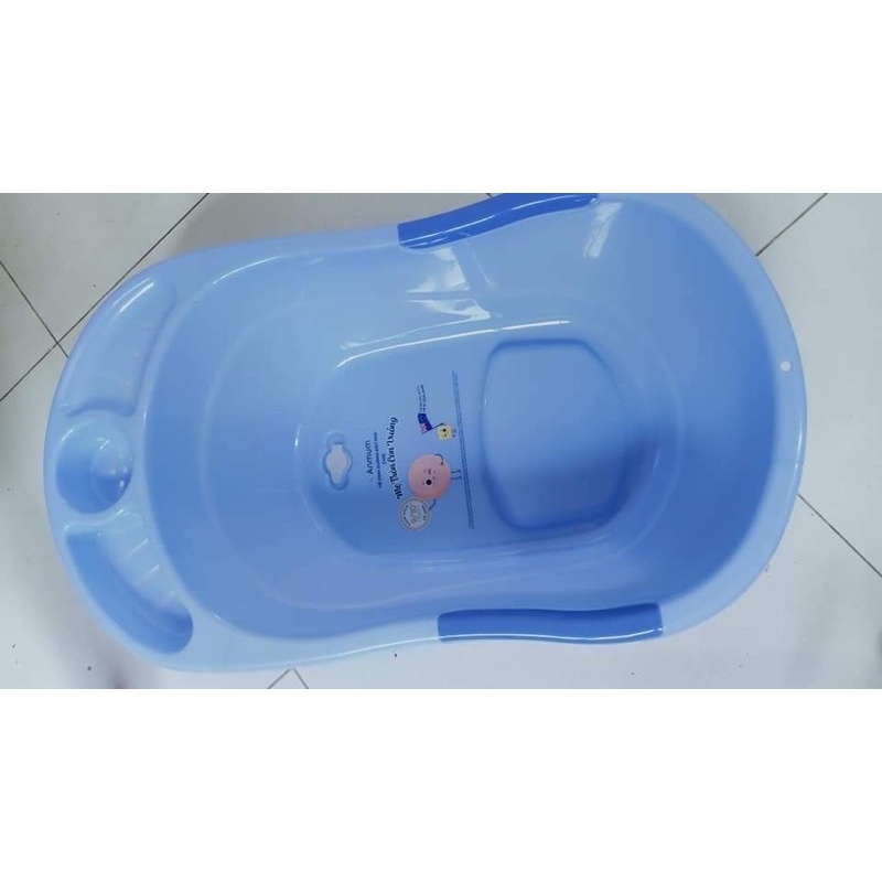 THAU CHẬU TẮM BÉ