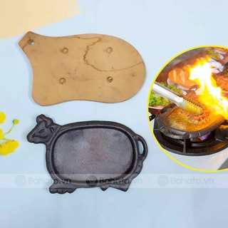 Khuôn làm bò né, chảo bò né gang, dĩa bò né hình con bò có đế gỗ 17 x 11 cm