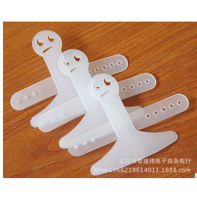 Dụng cụ hỗ trợ dao thái đồ ăn tránh đứt tay nhà bếp phòng ăn Minh House
