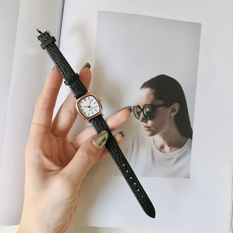 Đồng Hồ Quartz Mặt Vuông Thời Trang Hàn Quốc