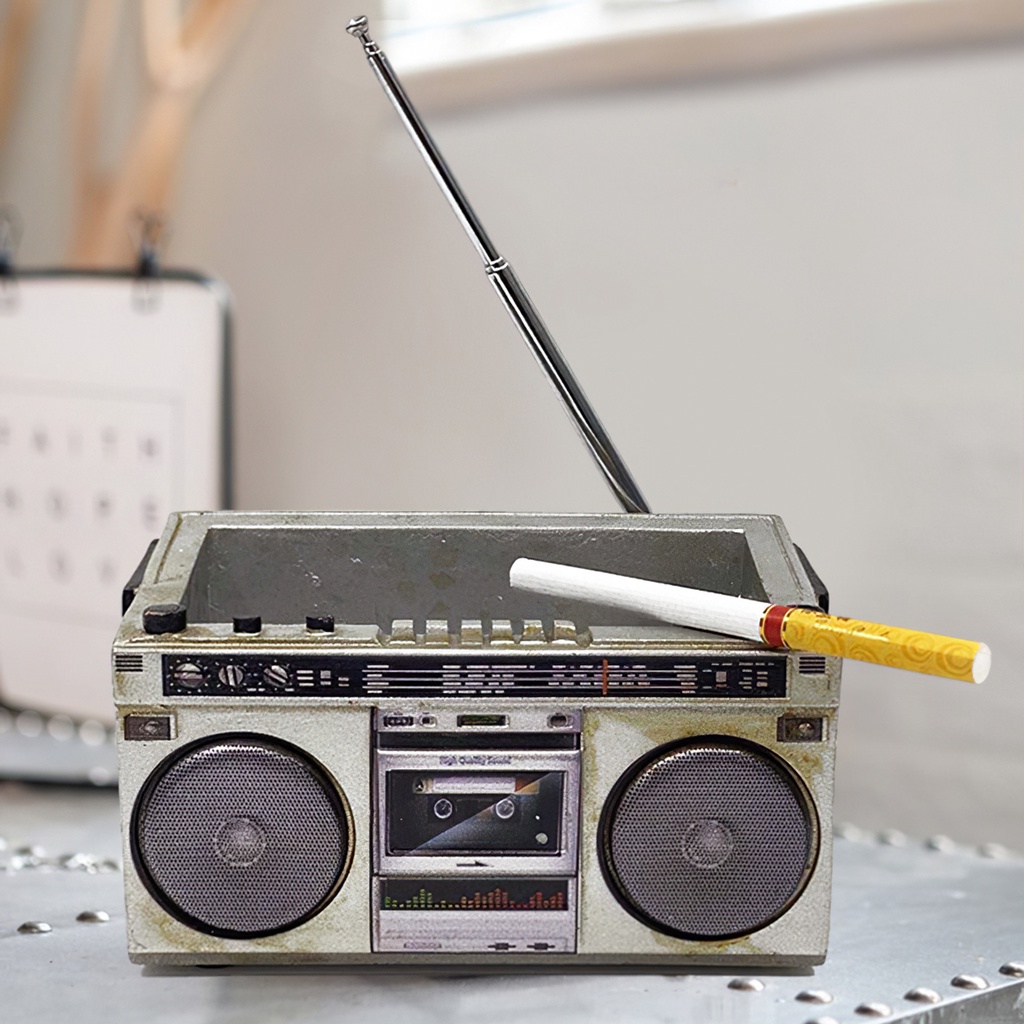 [house]Radio Flower Pot Weather-Resistant Radio Succulents Decorative Radio Ornament Radio Planter Resin Decoration for