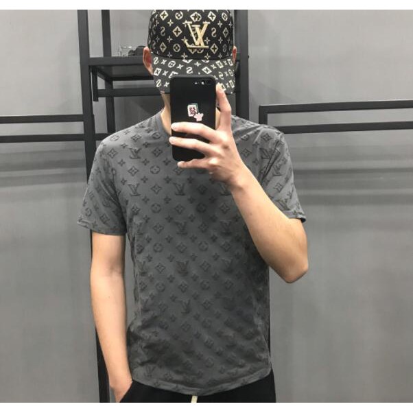 Áo Phông LV Trơn In Chìm ❤ Áo Thun Tay Lỡ Logo Chất Cotton Dày Dặn NVA172