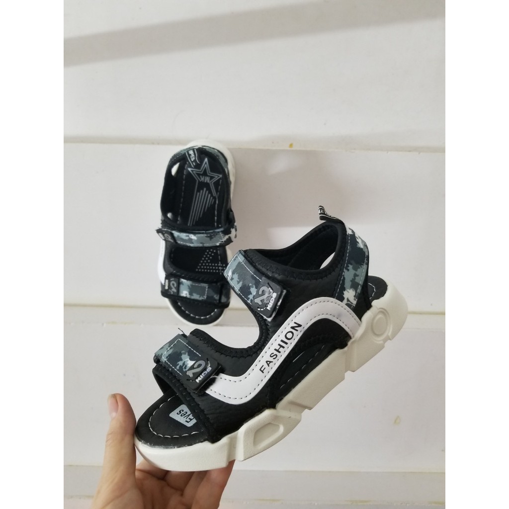 SIZE 32 -37 SANDAL BÉ TRAI HÀNG QUẢNG CHÂU