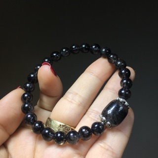 Vòng tay lu thống tóc đen mix bạc