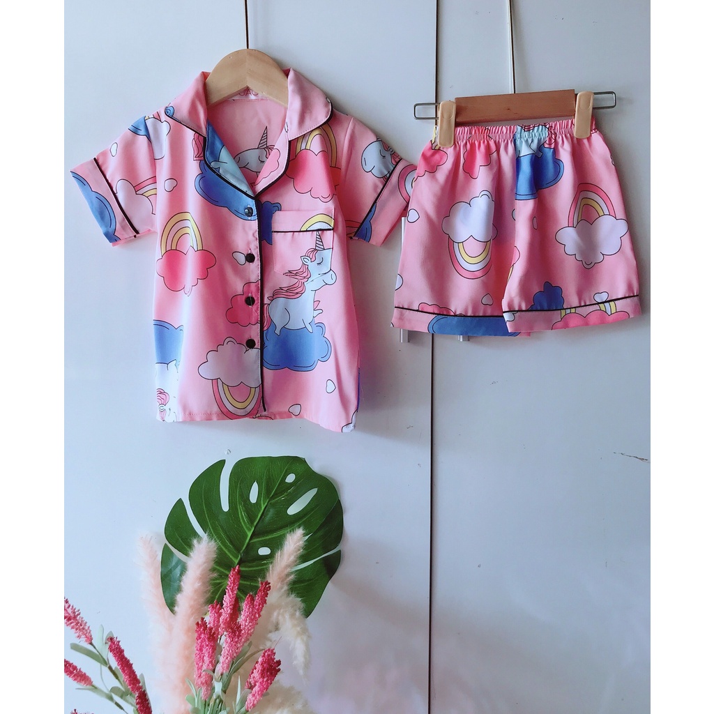 Bộ đồ ngủ Pyjama mặc nhà cộc tay họa tiết cute cho bé chất lụa mango mềm mịn, an toàn cho da giúp bé thoải mái G20