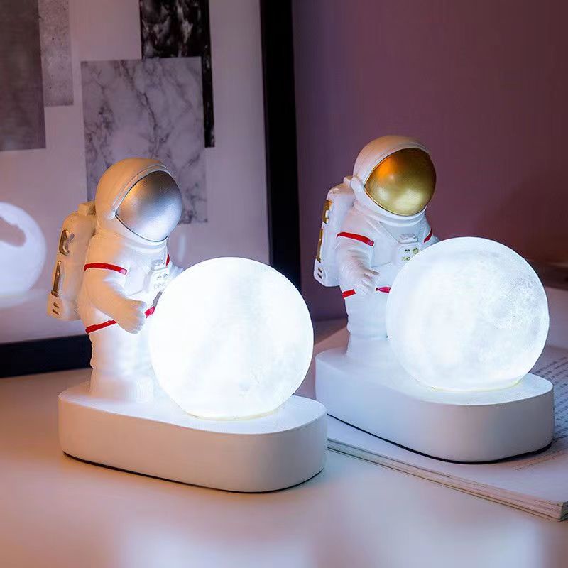 Đèn Ngủ Để Bàn Phi Hành Gia Phong Cách Bắc Âu - Đèn Ngủ Trang Trí Phòng Khách, Phòng Ngủ Siêu Đẹp, Thích Hợp Quà Tặng