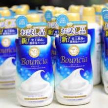 Sữa tắm bò Bouncia Nhật Bản 400mlCHÍNH HÃNG Chống lão hóa và cho bạn làn da luôn tươi trẻ