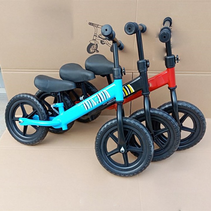 Xe thăng bằng cho bé xe chòi chân khung thép loại tốt trọng lượng nhẹ phù hợp với trẻ yên xe có thể điều chỉnh cao thấp