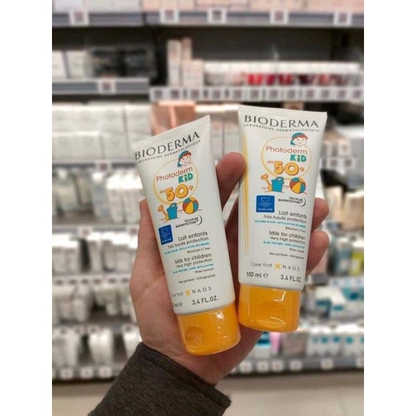 Kem, xịt chống nắng Bioderma Photoderm spf50 cho người lớn, trẻ em
