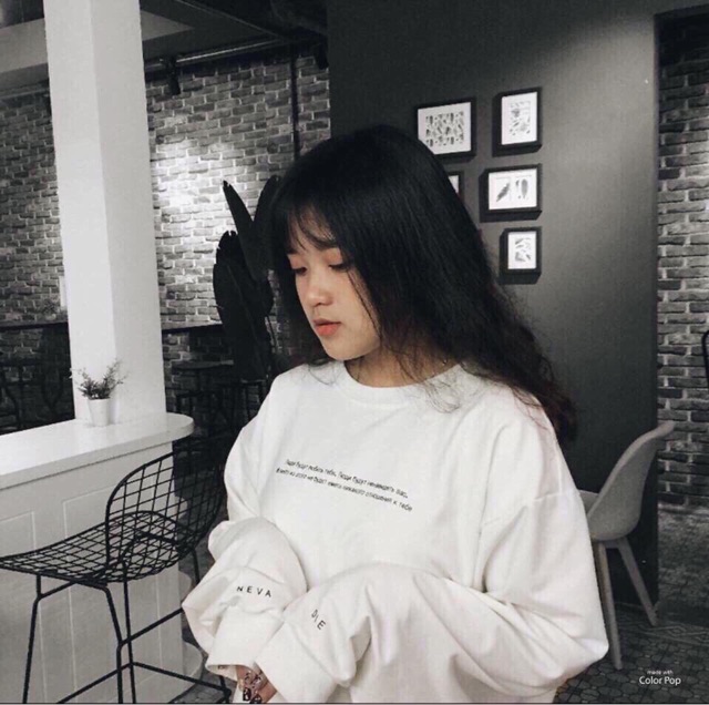 SWEATER CHỮ THÁI (Unisex) | BigBuy360 - bigbuy360.vn