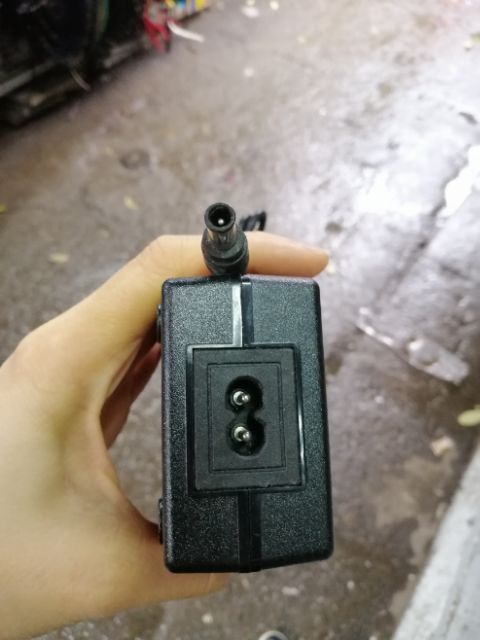 Nguồn Adapter 19.5v 6.2A