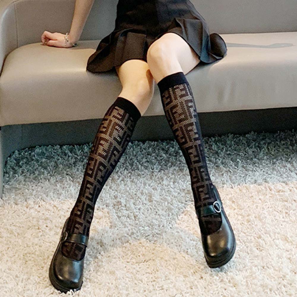 Đôi vớ cổ cao phối lưới xuyên thấu thoáng khí thời trang Hàn Quốc VANES1