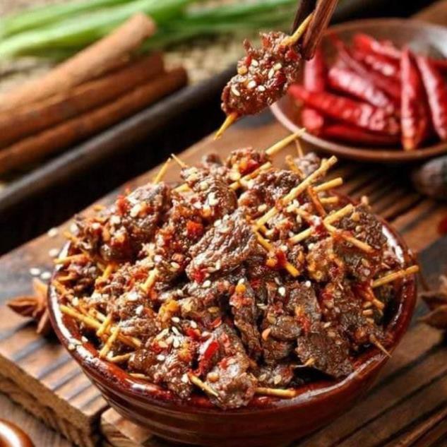 Thịt Xiên Gà Cay - Gói To 4 Xiên 56gr