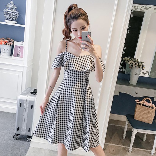 Đầm nữ thời trang thiết kế sọc caro phối bèo phong cách, trễ vai duyên dáng NV0230