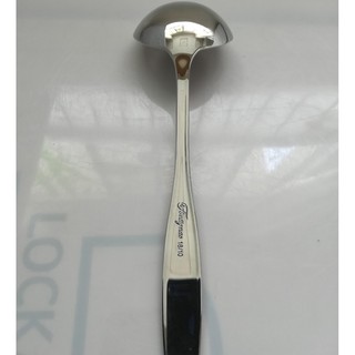 Vá múc canh inox hàng chất