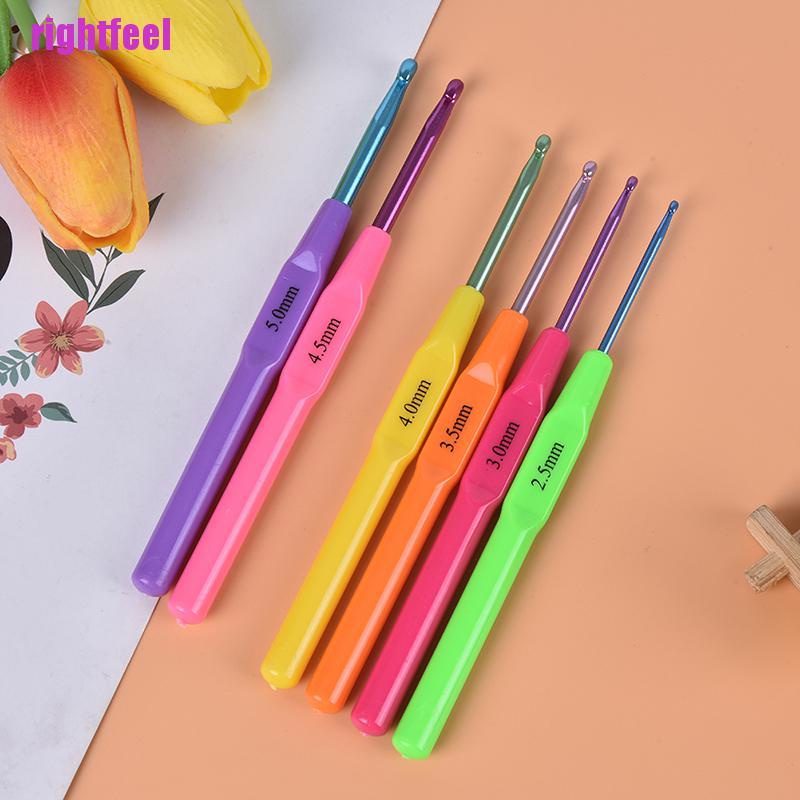 Bộ 6 Cây Lăn Len Bằng Nhựa Đa Năng Tiện Dụng