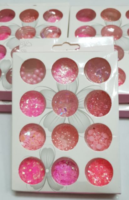 Set trang trí hồng