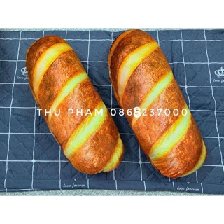 Bánh mì ôm, đùi gà ôm