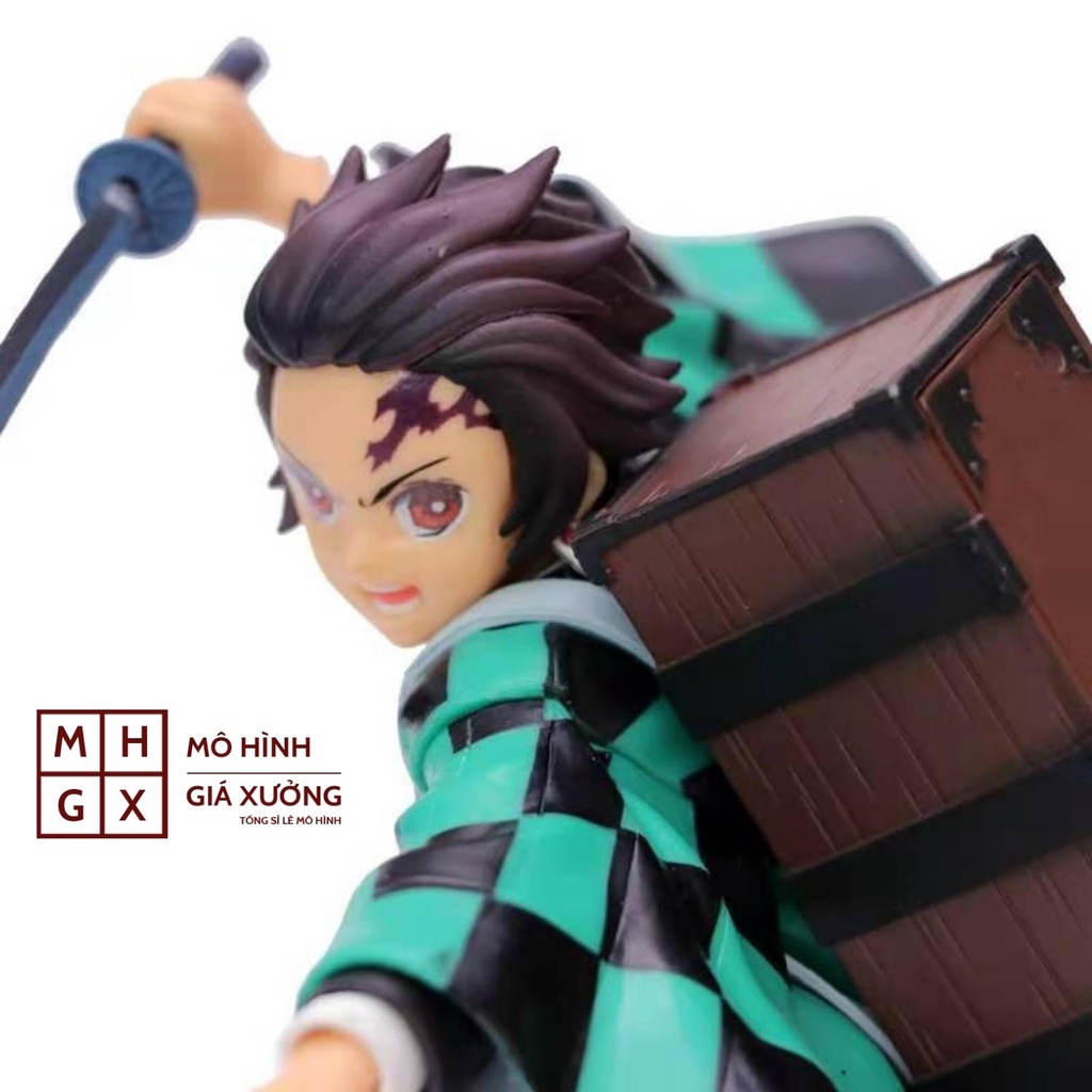 Mô hình Kimetsu No Yaiba figure Demon Slayer Kamado Tanjirou cao 17 cm trạng thái chiến đấu - figure thanh gươm diệt quỷ