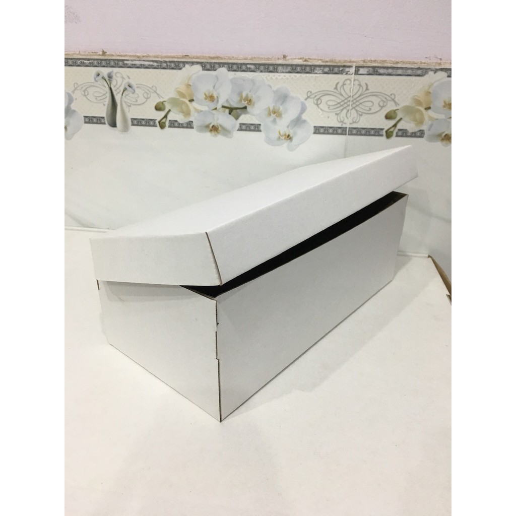 Hộp đựng giày size 30x15x11cm bộ 10 hộp carton màu trắng