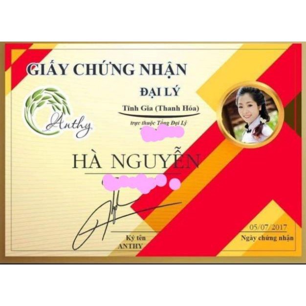 Hộp Cám Gạo Hương Dâu Anthy Spa 150gam