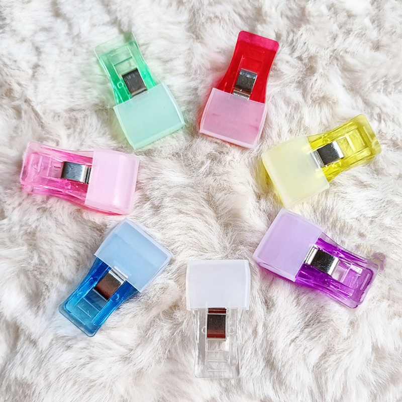 Móc Khóa Quả Cầu Lông Xù Bằng Nhựa Dùng Để Làm Thẻ DIY