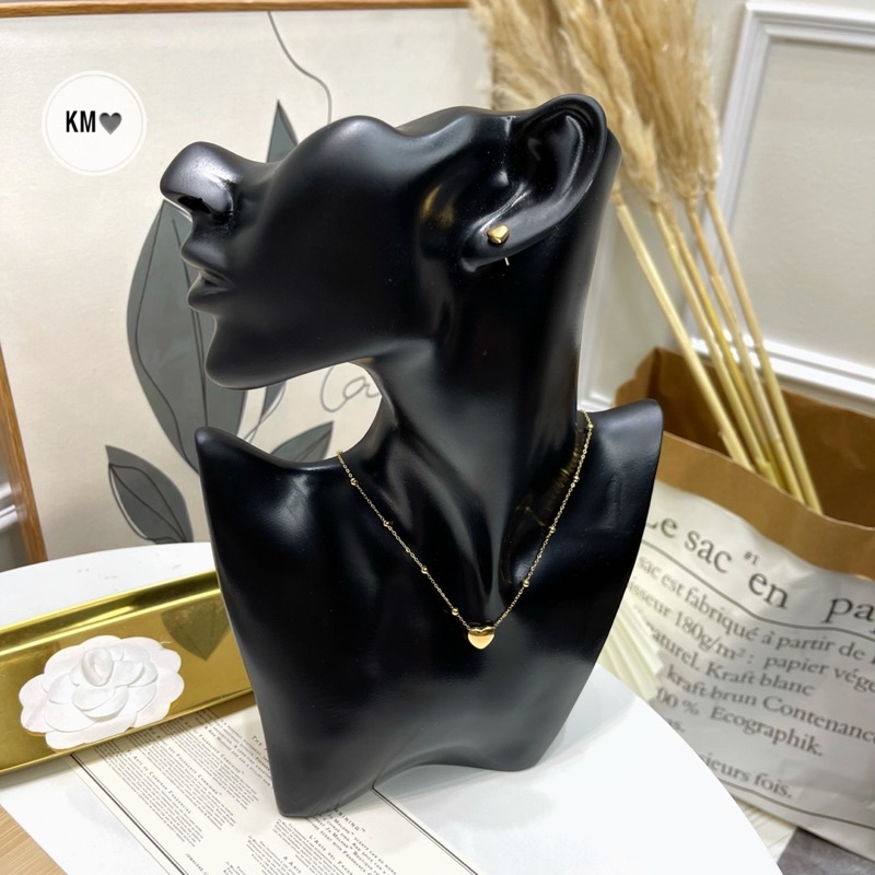 sét ti tan cổ tai trái tim cao cấp không bay màu sang chảnh