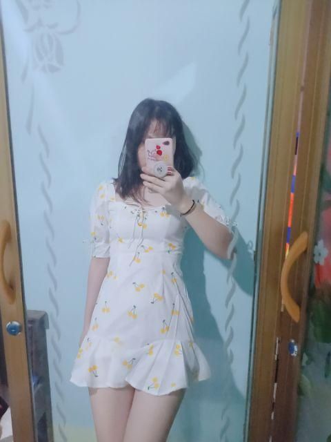Đầm Nữ Trắng Họa Tiết Cherry Vàng