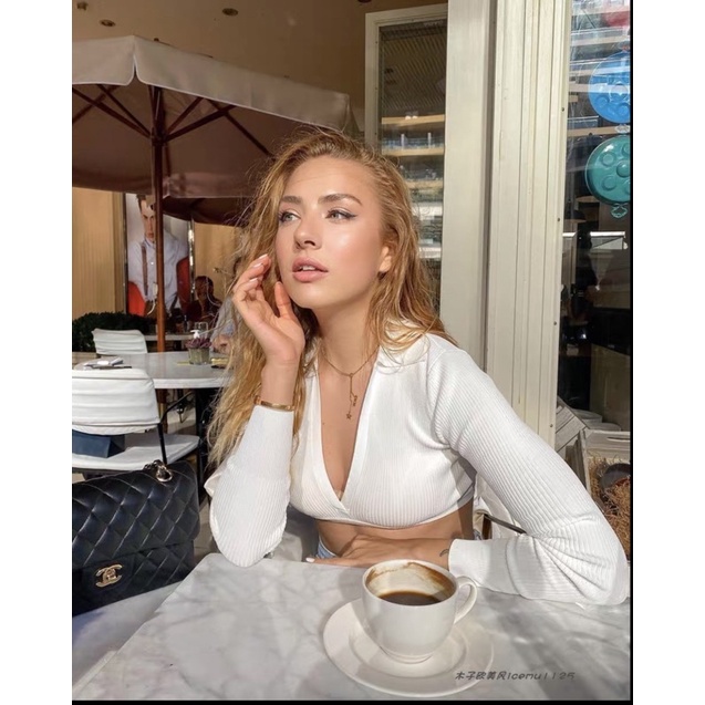 Áo croptop len gân cổ polo chữ V dài tay cho nữ