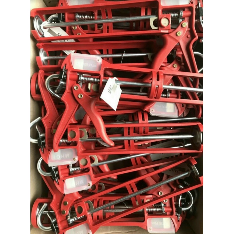 Súng bắn Keo Silicone MHC
