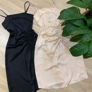 Đầm phi lụa hai dây rút eo