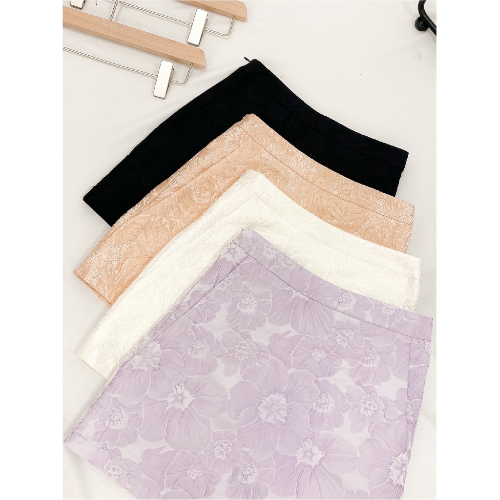 Chân Váy Thiết Kế Hoa Nổi Bật - M2337 | BigBuy360 - bigbuy360.vn