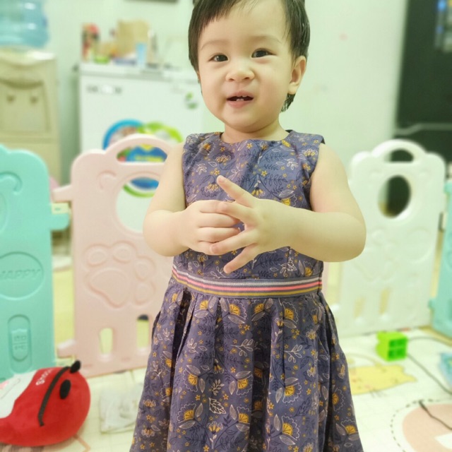 Váy hoa tím hàng xuất dư chất thô mềm cực đẹp ạ