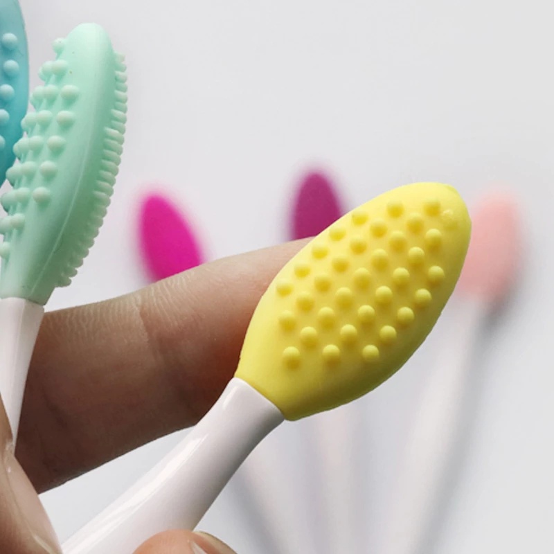 1 Cọ Rửa Mặt Tẩy Tế Bào Chết Bằng Silicon Mềm Hai Mặt Màu Sắc Ngẫu Nhiên
