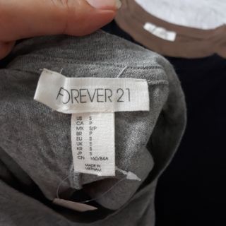 ÁO CROPTOP F21