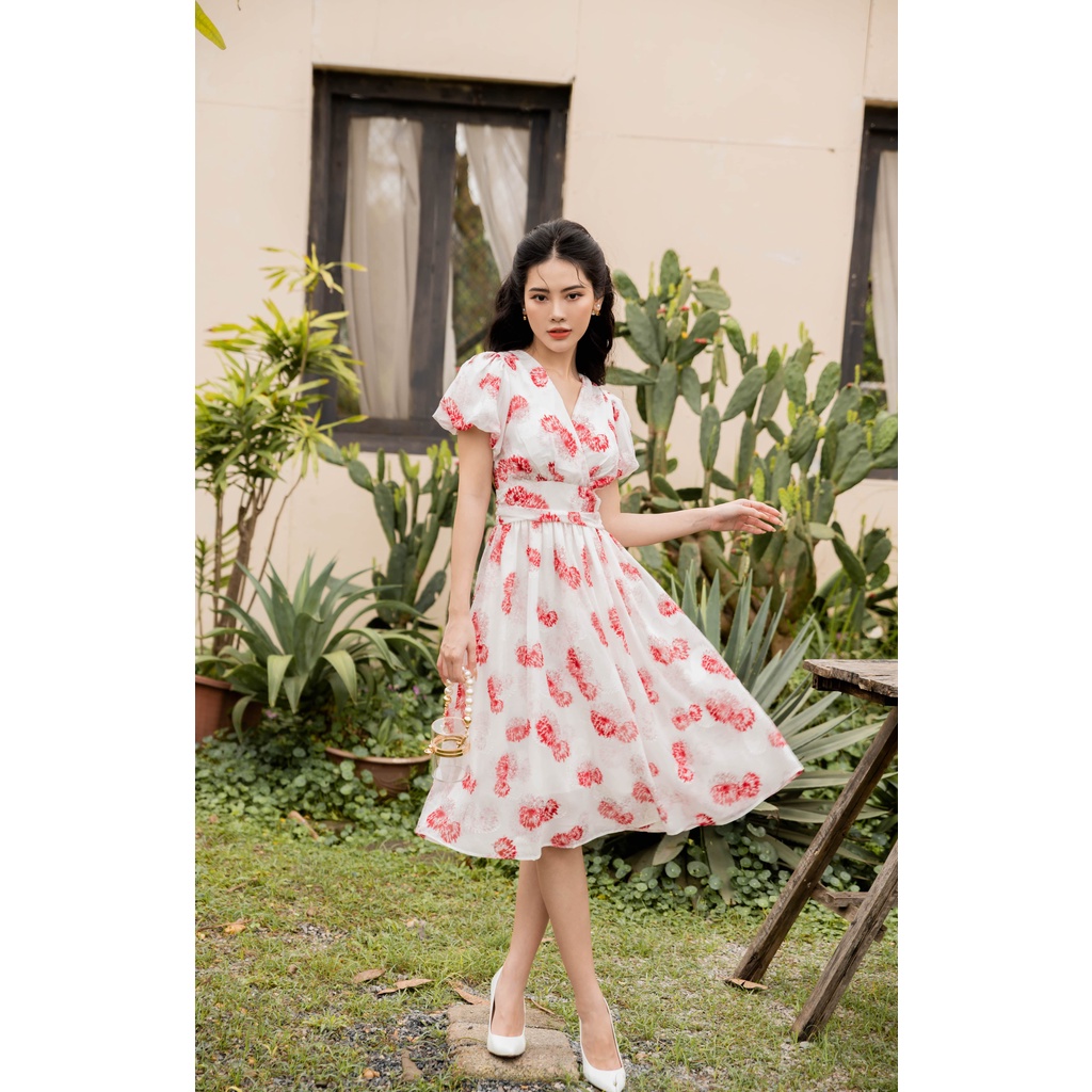 Váy đầm hoa nữ ngắn tay dáng dài cổ V tay bồng bo chun đai eo bản to có lớp lót lụa YAME