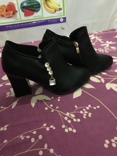 Boot nữ da cổ thấp