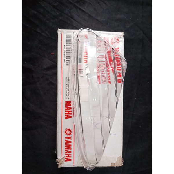 KÍNH XI NHAN YAMAHA NOVO SAU TRÁI