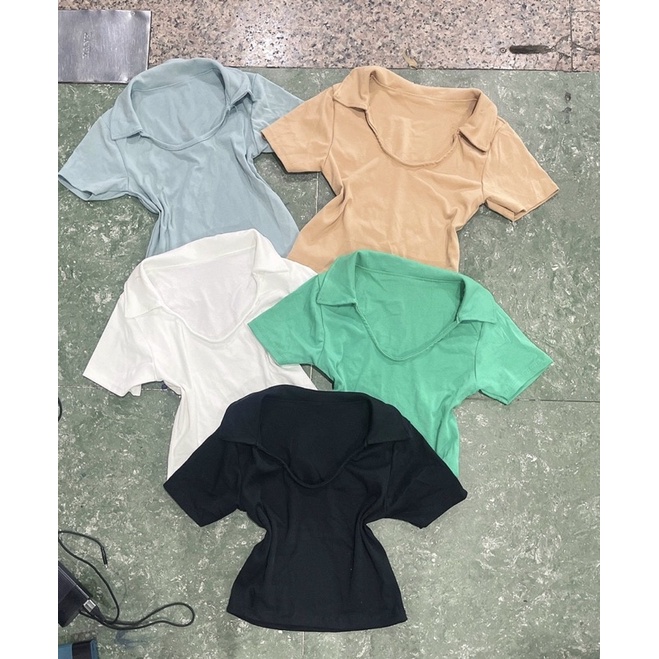 Áo Thun Croptop Tay Ngắn Cổ Bẻ Chữ U