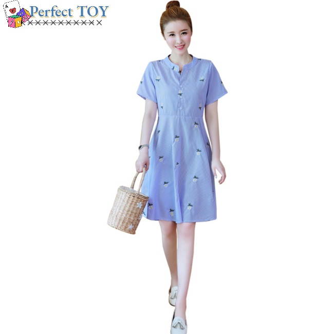 Đầm bầu thêu sọc phong cách trung bình