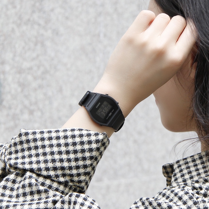 Đồng hồ nữ dây nhựa Casio Anh Khuê LW-204