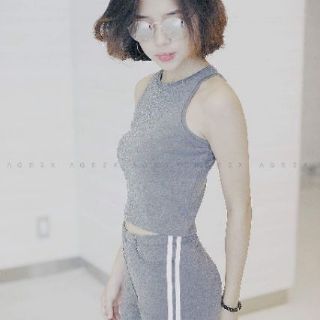 Áo croptop thể thao AGE2X