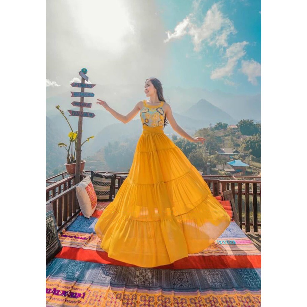 (Sẵn) Váy maxi cổ yếm hở lưng tiểu thư, Đầm maxi dáng dài hoa mặt trời đi biển, chụp hình cưới SAVVY Dress KSVD02000 | BigBuy360 - bigbuy360.vn