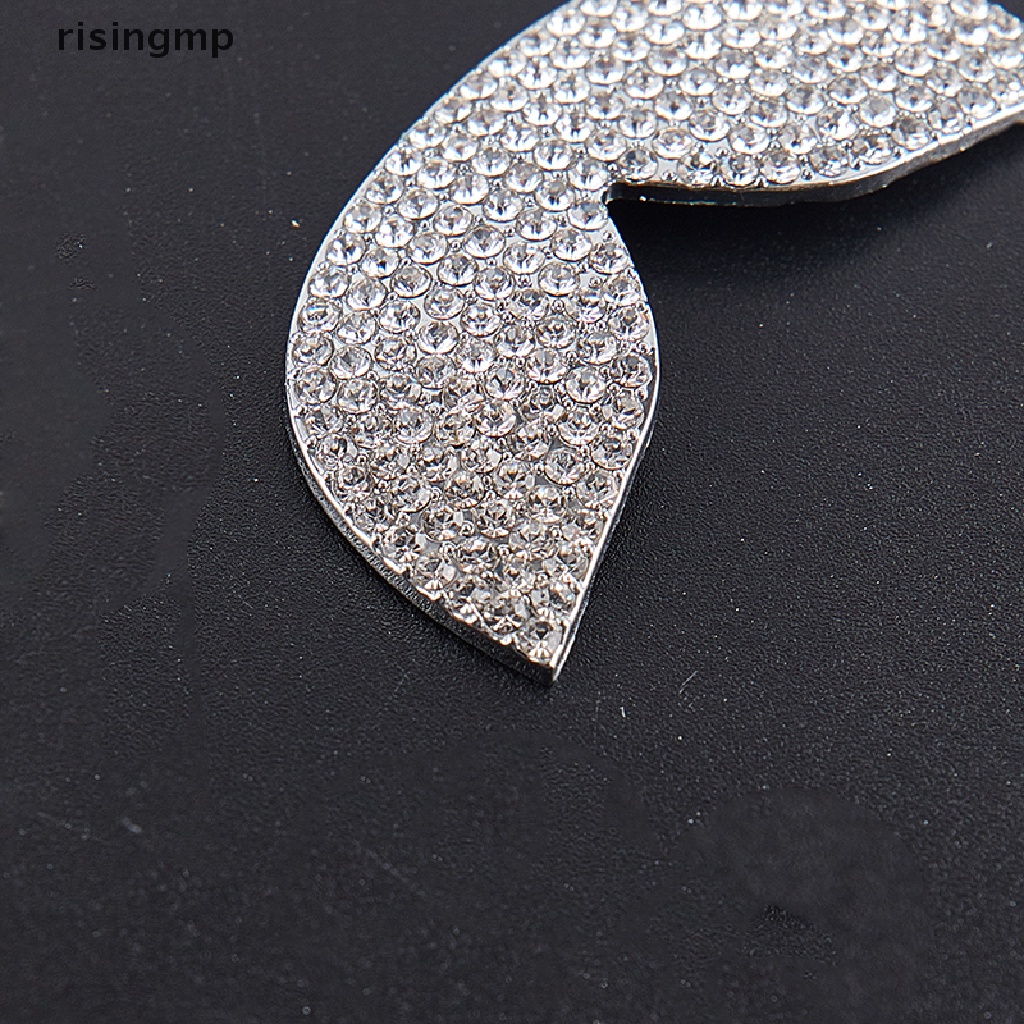 Logo trang trí đính kim cương cho vô lăng xe hơi Mazda 2 3 5 6 Axela