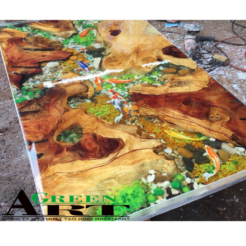 Bàn  gỗ epoxy resin vẽ cửu ngư quần hội  - Green Art